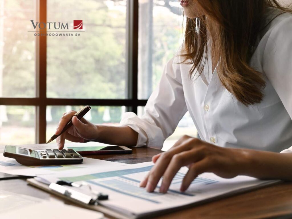 Analiza dokumentów przez eksperta